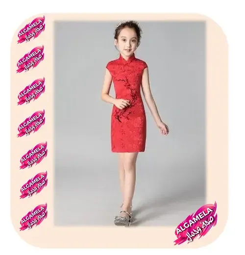 طفلتك في فساتين أطفال سواريه سك قصير بلون الأحمر القرمزي بدون أكمام