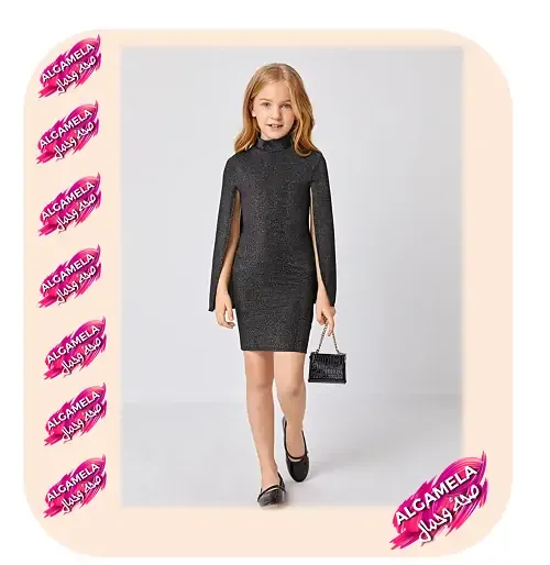 كم طويل مفتوح مع فستان أسود